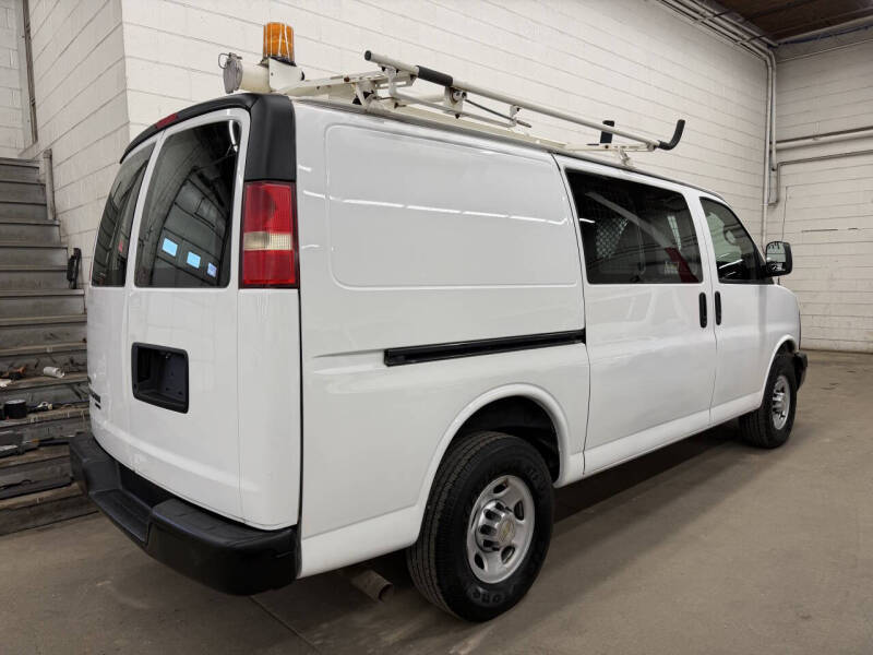 chevrolet express cargo 2011 1GCWGFCAXB1180100 image chevrolet express cargo 2011 1GCWGFCAXB1180100 image
